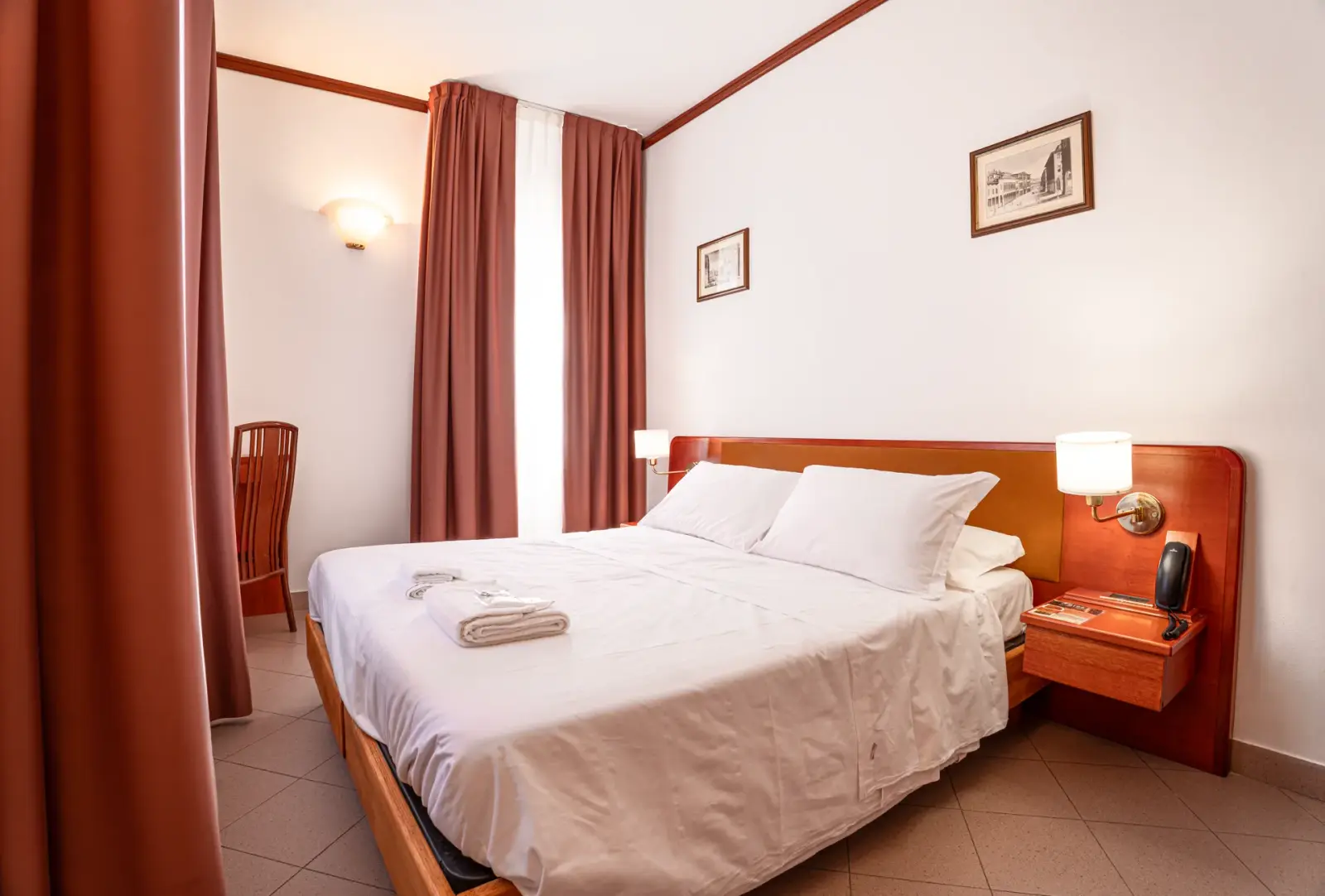 Camera Doppia MISA HOTEL