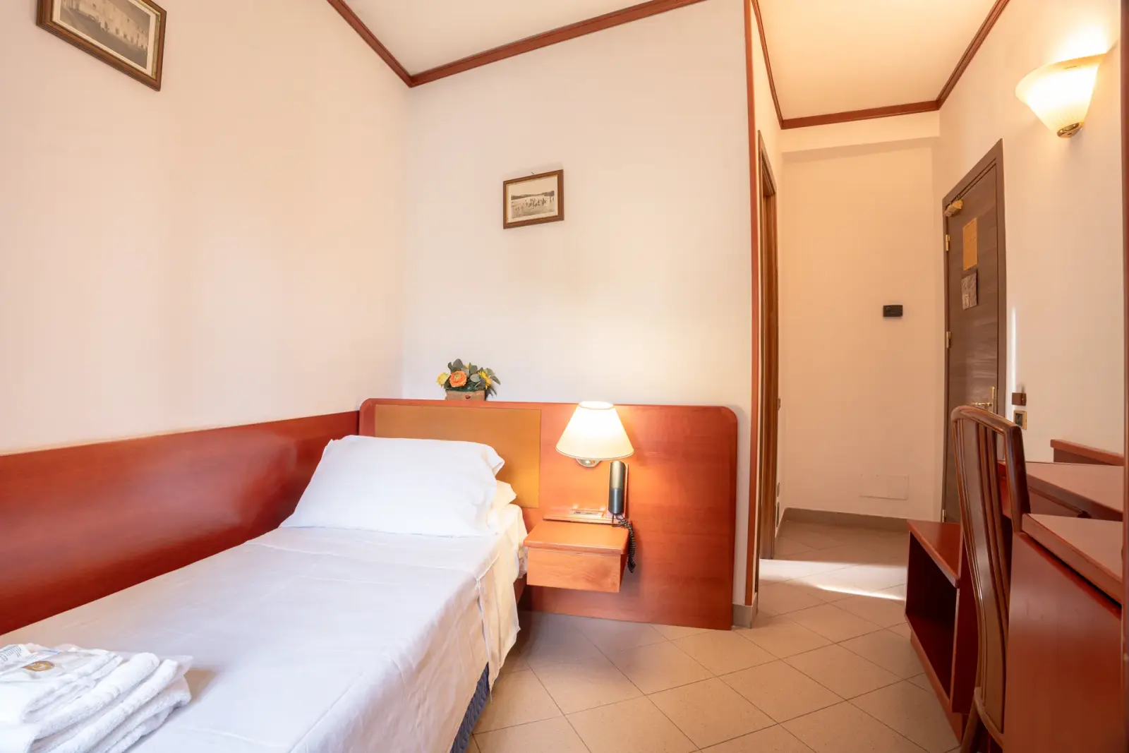 Camera Singola MISA HOTEL