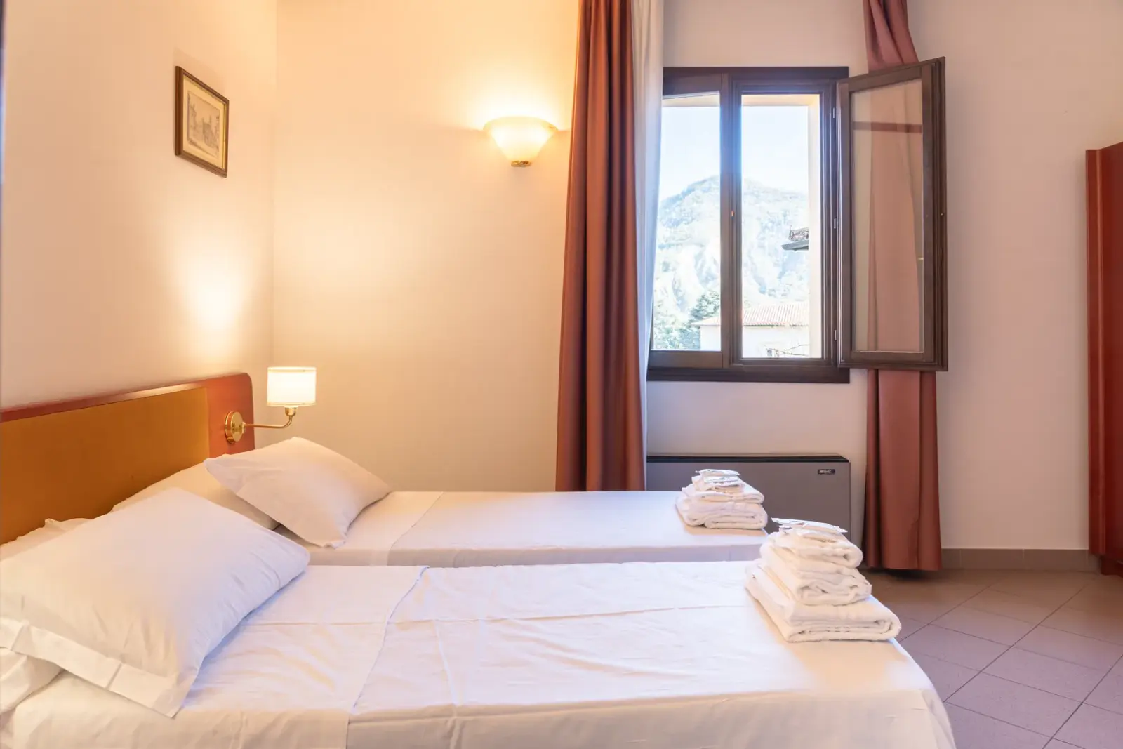 Camera doppia MISA HOTEL